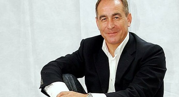 Inter Kashi to Miss Head Coach Antonio Habas for Super Cup Clash Amid Off-Field Uncertainty