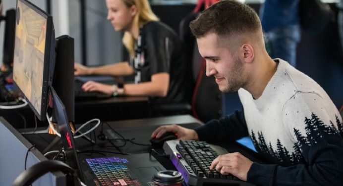 LoL, CS:GO and DotA 2: eSports main tournaments