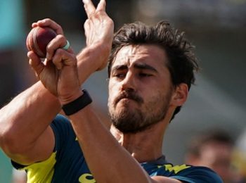 Mitchell Starc