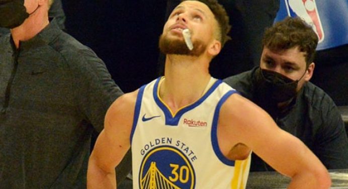 Steve Kerr lauds Steph Curry after Game 3 win against Houston Rockets