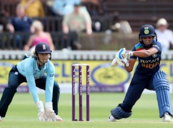 ICC Women World Cup 2022: It was an incredible innings - Smriti Mandhana on Harmanpreet Kaur